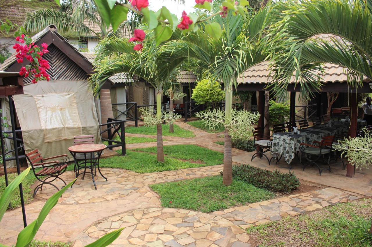 Afrika Lodges Voi Eksteriør bilde